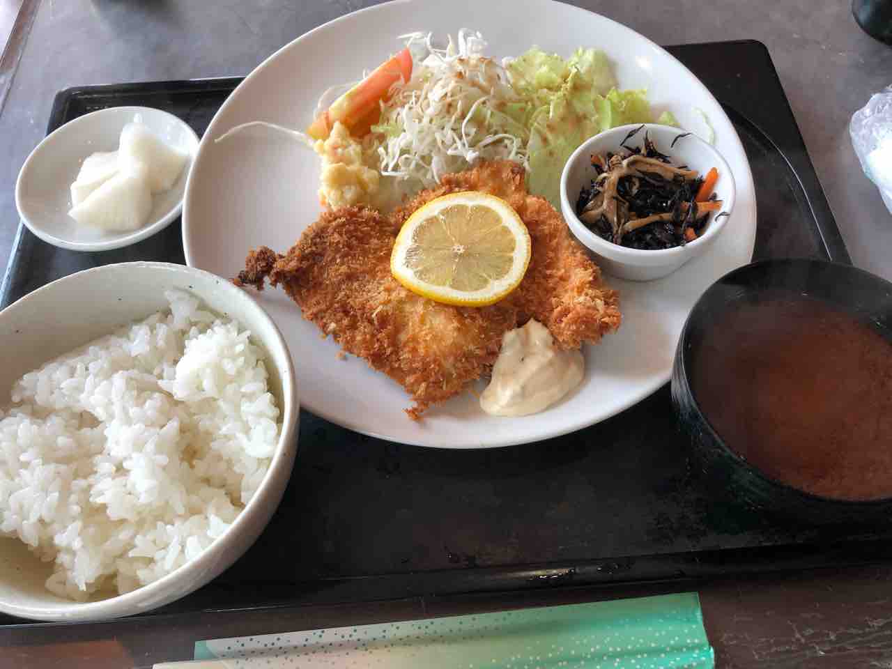 『シャトーマスミ』魚フライ定食