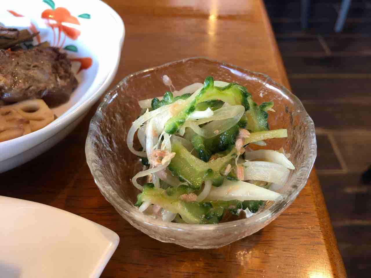 『栄夏 EIKA Cafe & Restaurant』自家製野菜たっぷりの贅沢おばんざいランチ